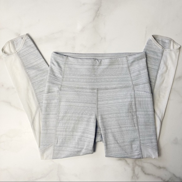Athleta Jacquard Chaturanga To Town Cropped Leggings